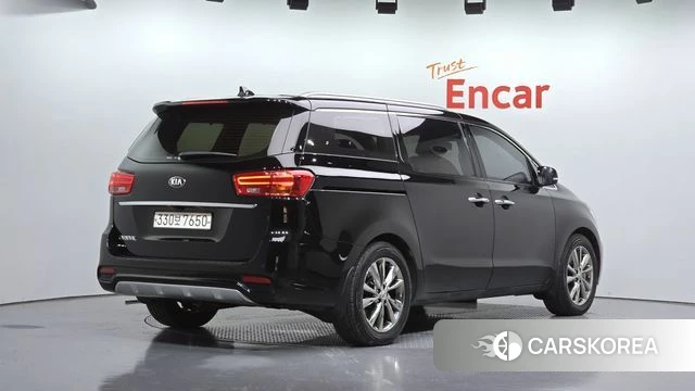 Kia The New Carnival id 4688955 из Кореи 12
