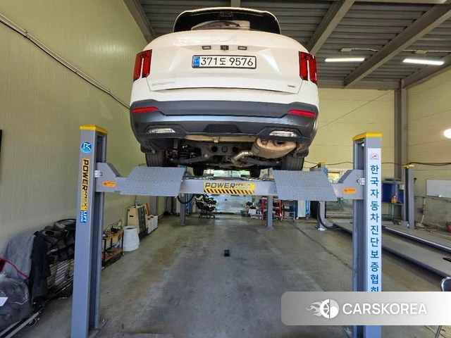 Kia The New Sorento 4th Generation 2023 Белый из Кореи, фото 2