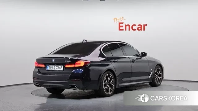 BMW 5 Series (G30) id 3509339 из Кореи 12