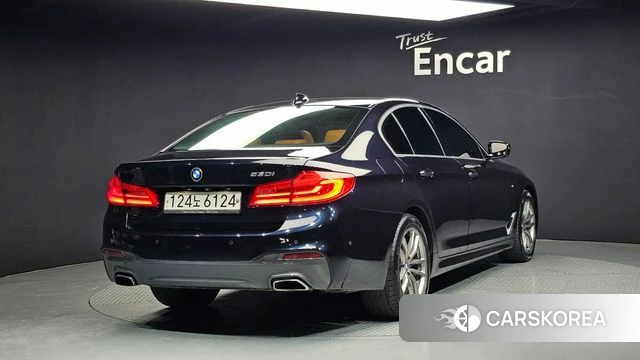 BMW 5 Series (G30) id 3829328 из Кореи 12