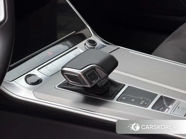 Audi A7L id 4274135 из Китая 7