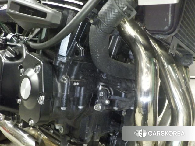 Engine photo