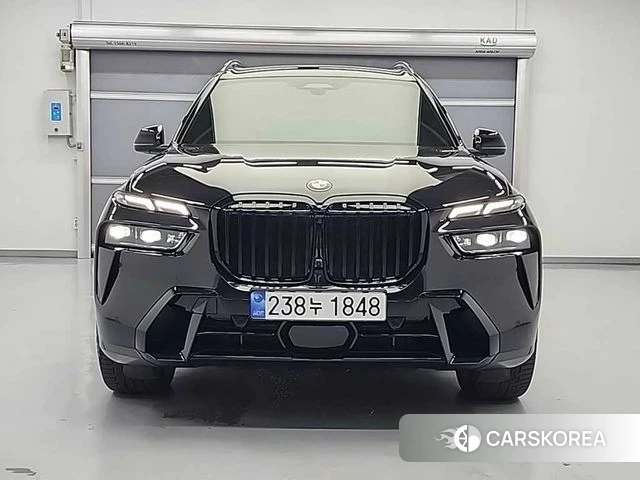 BMW X7 (G07) 2024 Черный из Кореи, фото 5
