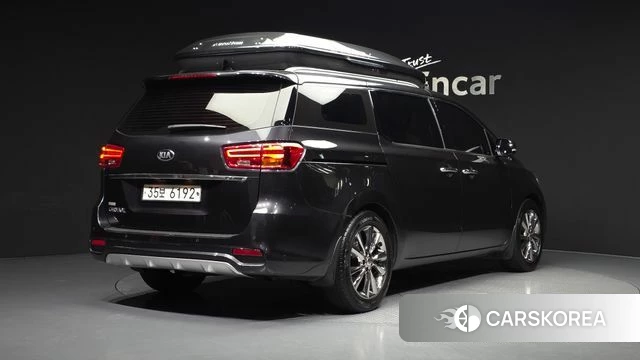 Kia The New Carnival id 4385056 из Кореи 12