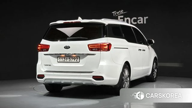 Kia The New Carnival id 4471622 из Кореи 12