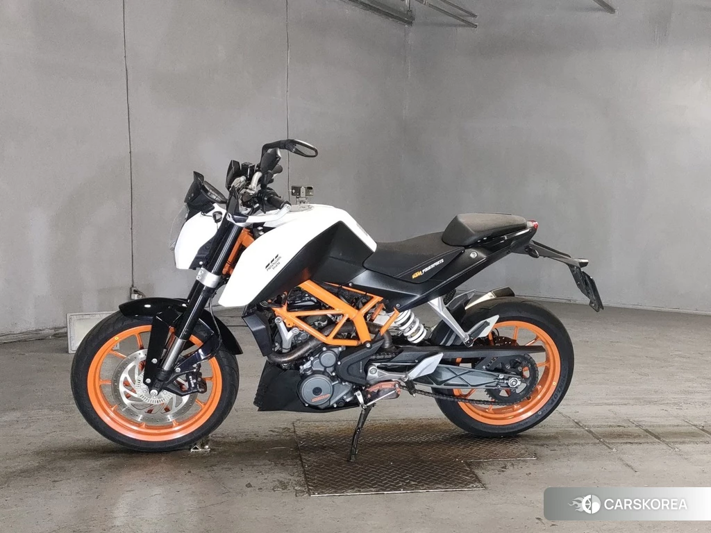 Проданный KTM 390 DUKE 2015 из Японии, фото 2