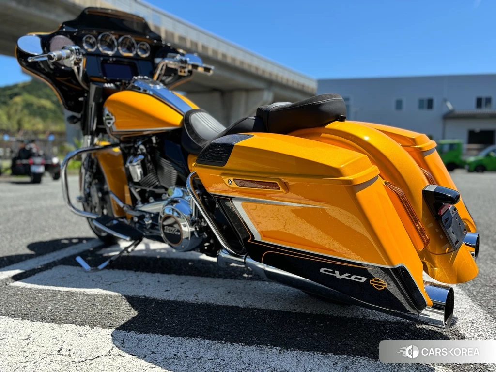 Проданный Harley-Davidson Street Glide FLHXSE1800 CVO 2022 из Японии, фото 2