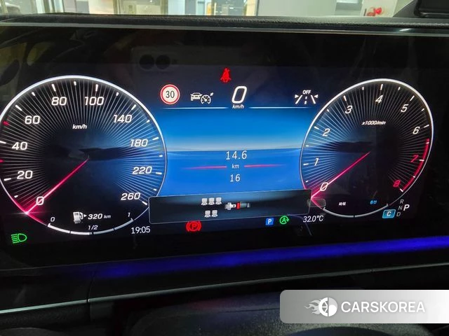 Mercedes-Benz GLS - Class X167 2026 Черный из Кореи, фото 2