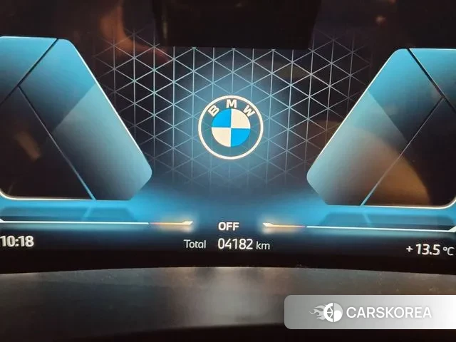 BMW X5 (G05) 2025 Золотой из Кореи, фото 3