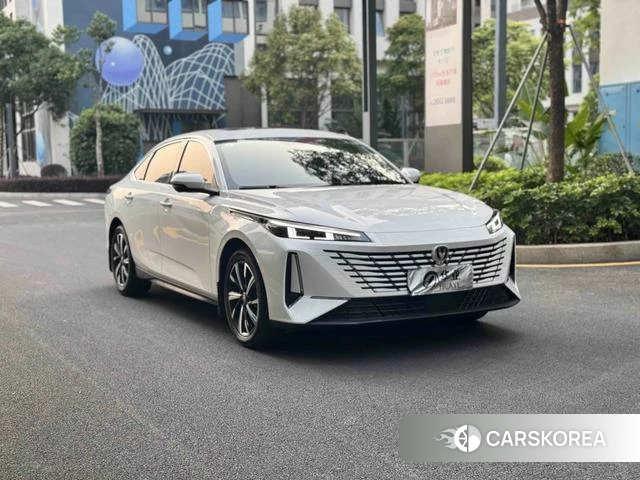 Chang'an Yidong 2025 Белый из Китая, фото 3