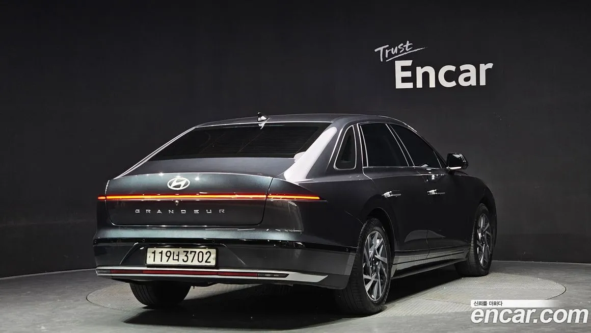 Hyundai Grandeur (GN7) id 2163496 из Кореи 12