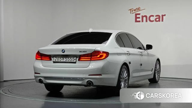BMW 5 Series (G30) id 3873120 из Кореи 12