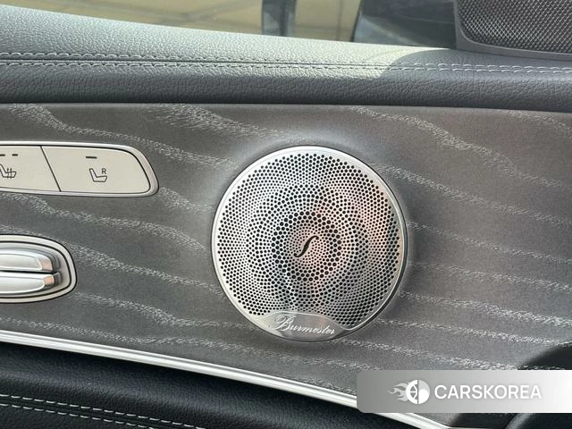 Mercedes-Benz E-class id 4263294 из Китая 9