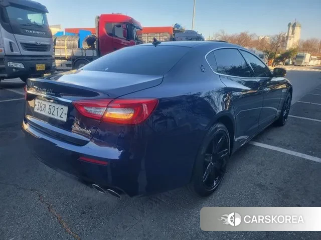 Maserati Quattroporte id 3619197 из Кореи 12
