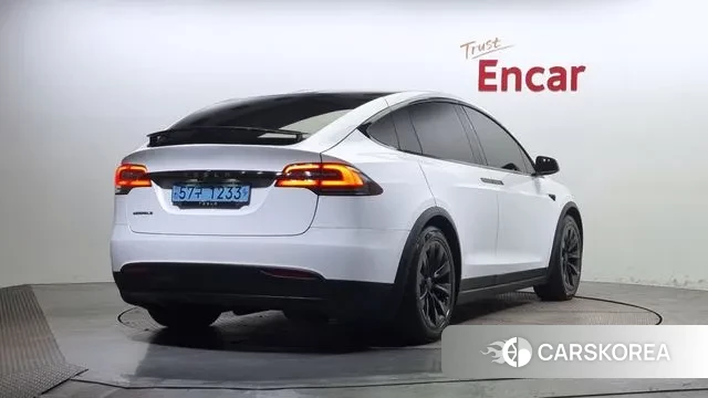 Tesla Model X id 3182997 из Кореи 12