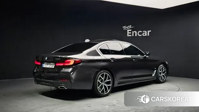 BMW 5 Series (G30) id 3654307 из Кореи 12