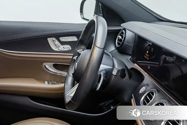 Mercedes-Benz E-class id 4257874 из Китая 12