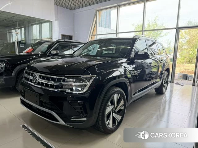 Volkswagen Tourang 2023 Черный из Китая, фото 6