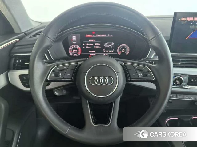 Audi A4L id 4393356 из Китая 7