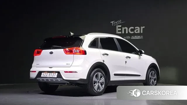 Kia Niro id 3045463 из Кореи 12