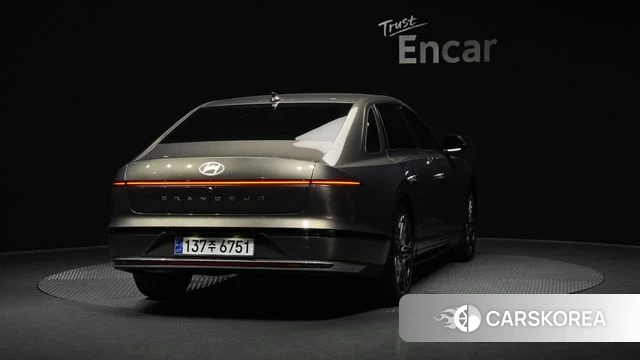 Hyundai Grandeur Hybrid (GN7) id 3850521 из Кореи 12