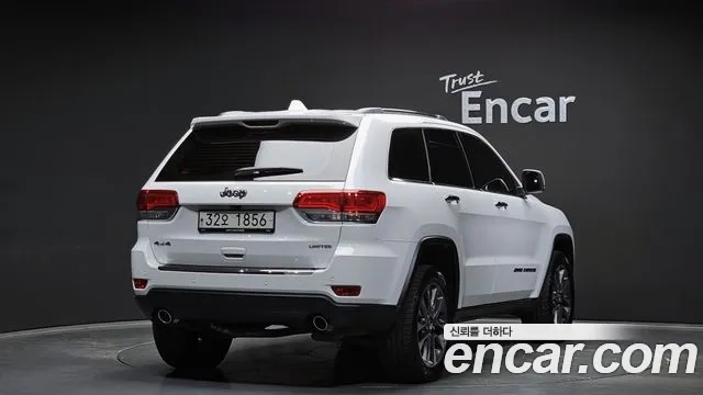 Jeep Grand Cherokee id 2952046 из Кореи 12