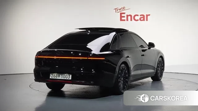 Hyundai Grandeur (GN7) id 3442698 из Кореи 12