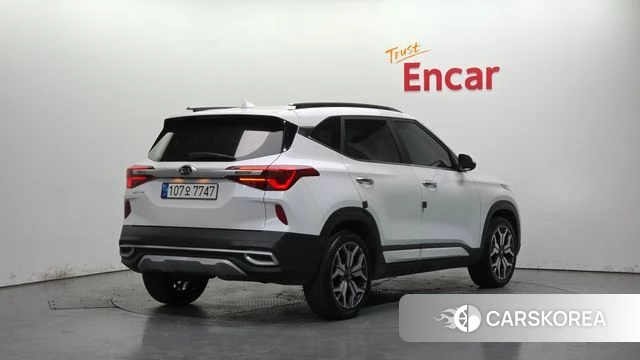 Kia Seltos id 4268028 из Кореи 12