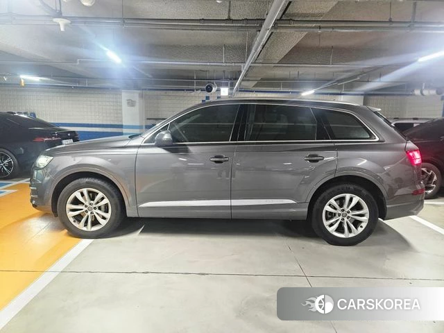 Audi Q7 (4M) 2019 Серый из Кореи, фото 3