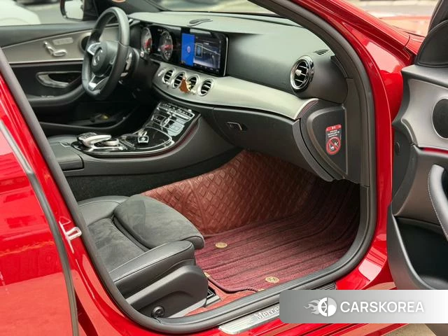 Mercedes-Benz E-class id 4211455 из Китая 12