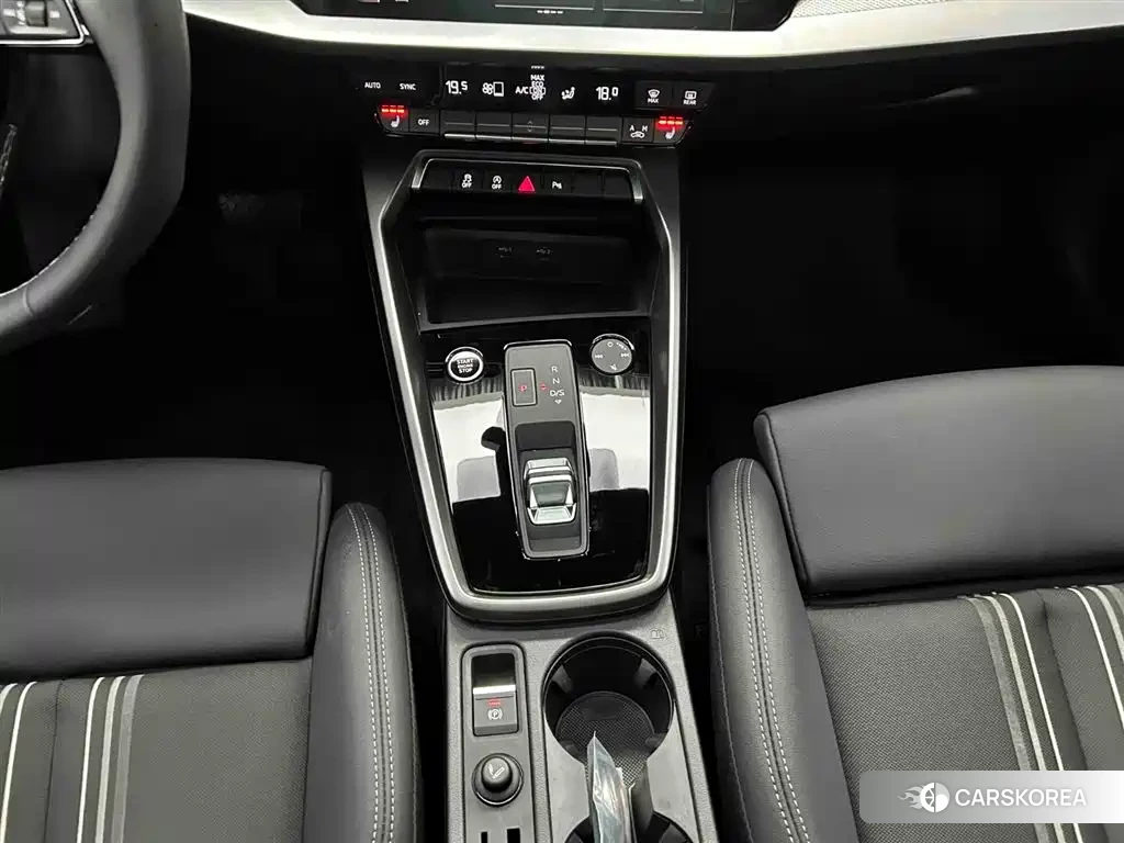 Audi A3 id 4583882 из Китая 12