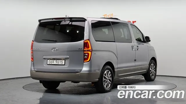 Hyundai The New Grand Starex id 2640258 из Кореи 12