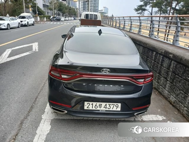 Hyundai Grandeur IG 2018 Серый из Кореи, фото 2
