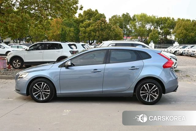 Volvo V40 id 4210924 из Китая 12