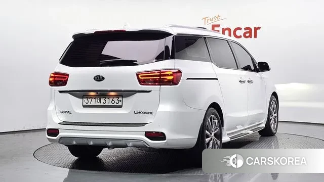 Kia The New Carnival id 3429378 из Кореи 12