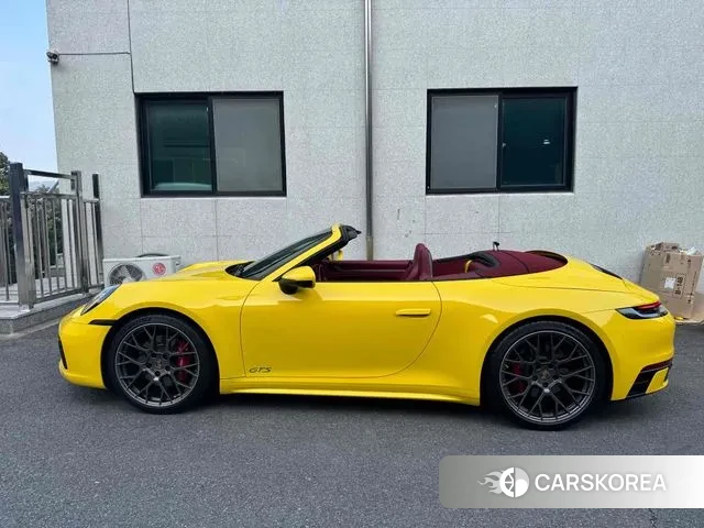 Porsche 911(992) id 3219773 из Кореи 12