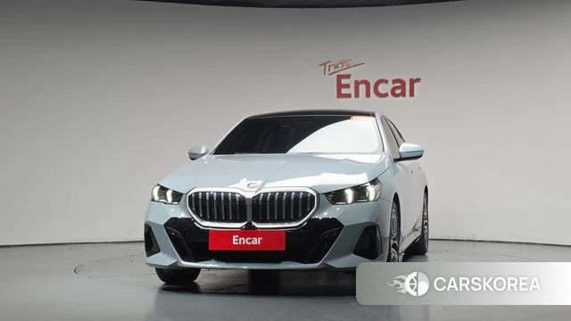 BMW 5 Series (G60) id 4792289 из Кореи 12