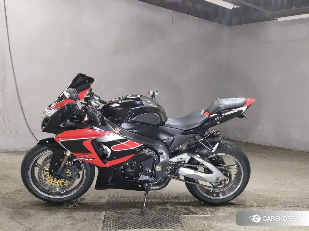 Проданный Suzuki GSX-R1000 2012 из Японии, фото 2