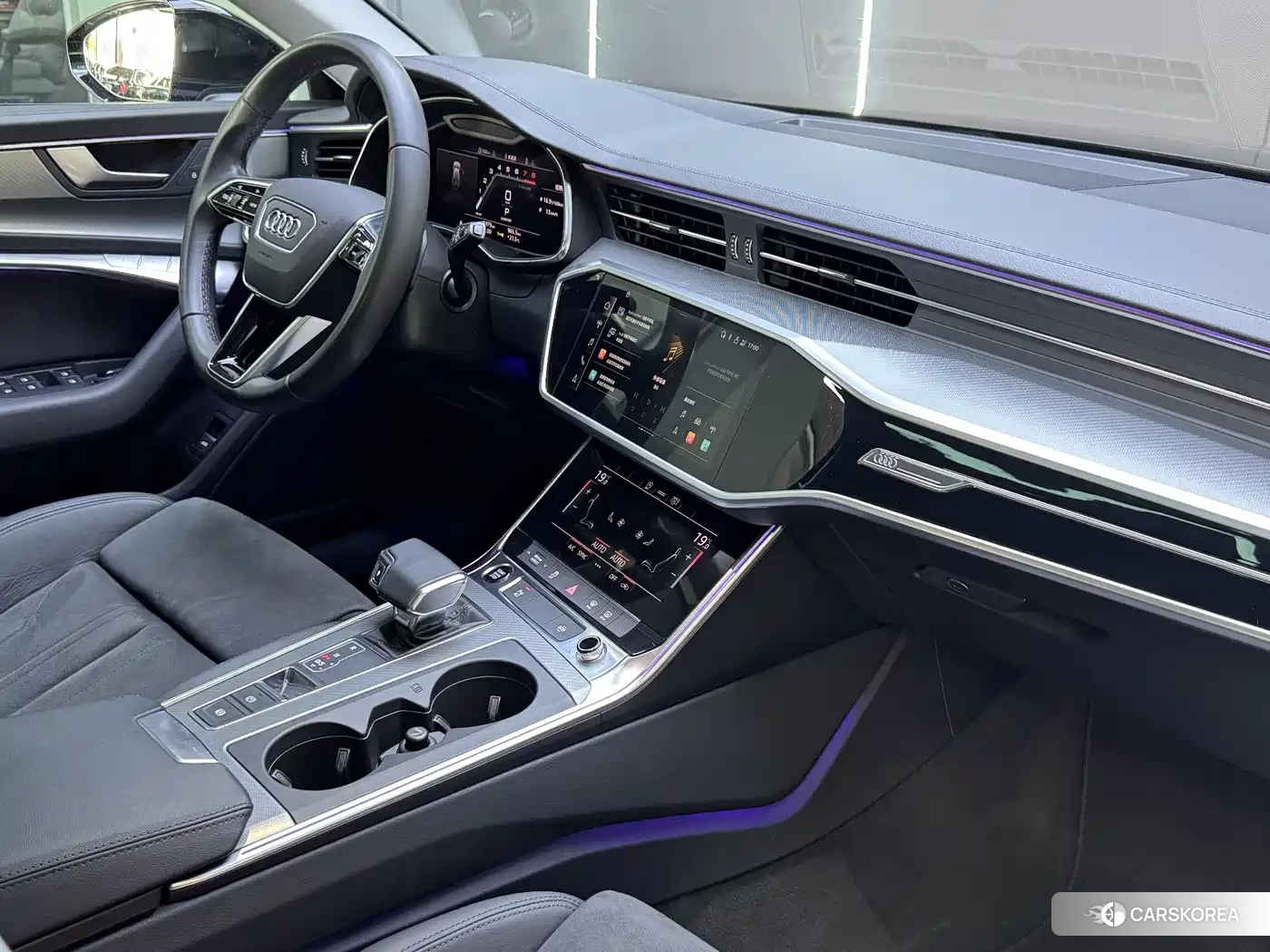 Audi A6 2022 Черный из Китая, фото 2