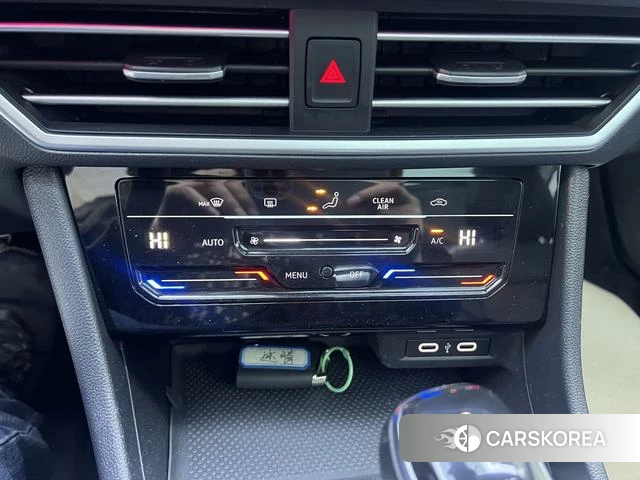 Volkswagen Sagitar id 4263088 из Китая 12