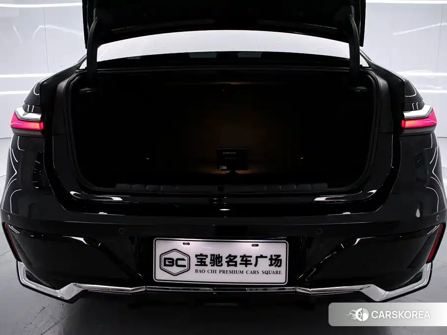 BMW 7 series id 4634722 из Китая 9