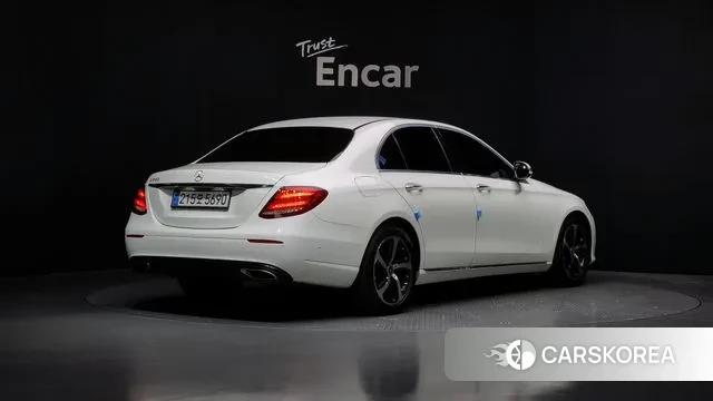Mercedes-Benz E-Class W213 id 3428816 из Кореи 12