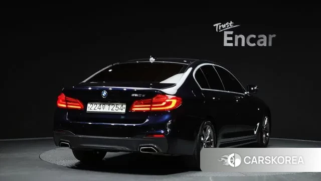 BMW 5 Series (G30) id 3641291 из Кореи 12