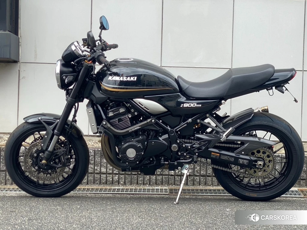 Проданный Kawasaki Z900RS 2017 из Японии