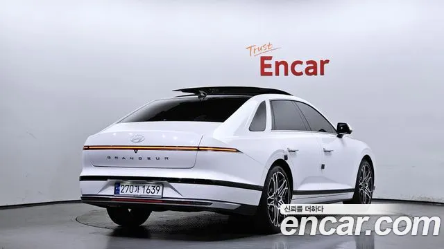 Hyundai Grandeur Hybrid (GN7) id 2632957 из Кореи 12