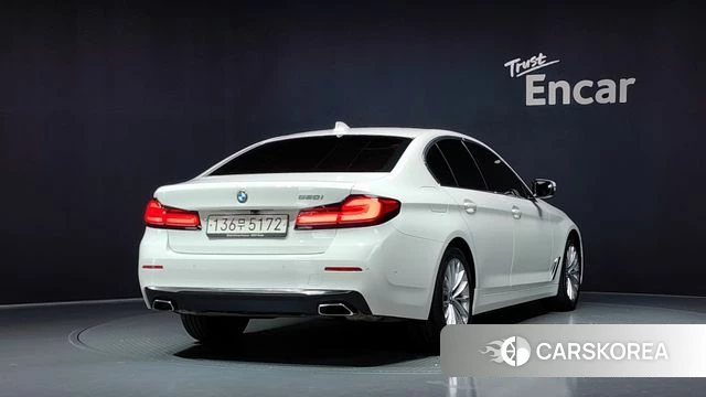 BMW 5 Series (G30) id 4507383 из Кореи 12