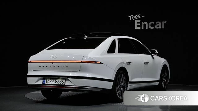Hyundai Grandeur Hybrid (GN7) id 4394779 из Кореи 12