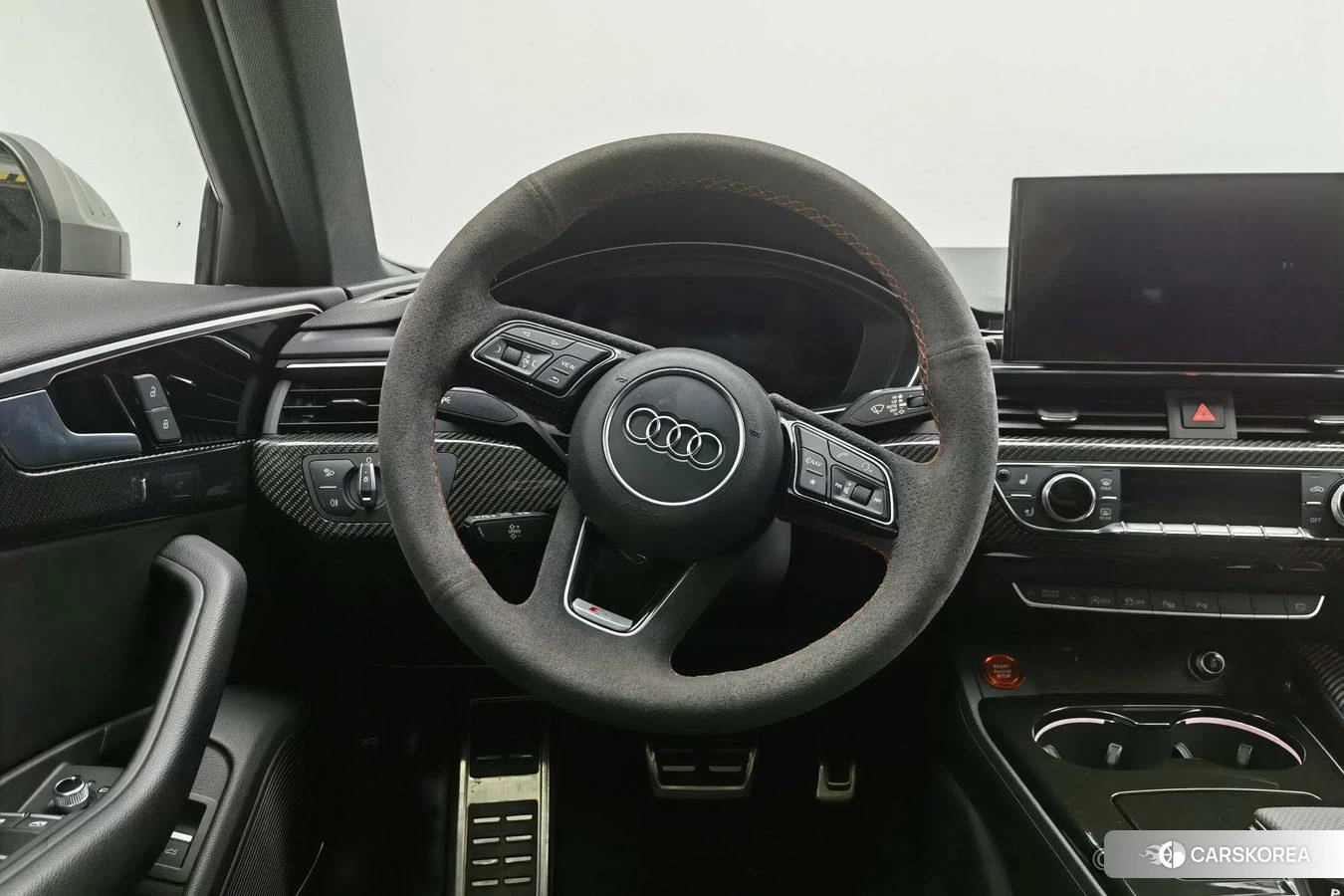 Audi A4L id 4426715 из Китая 12