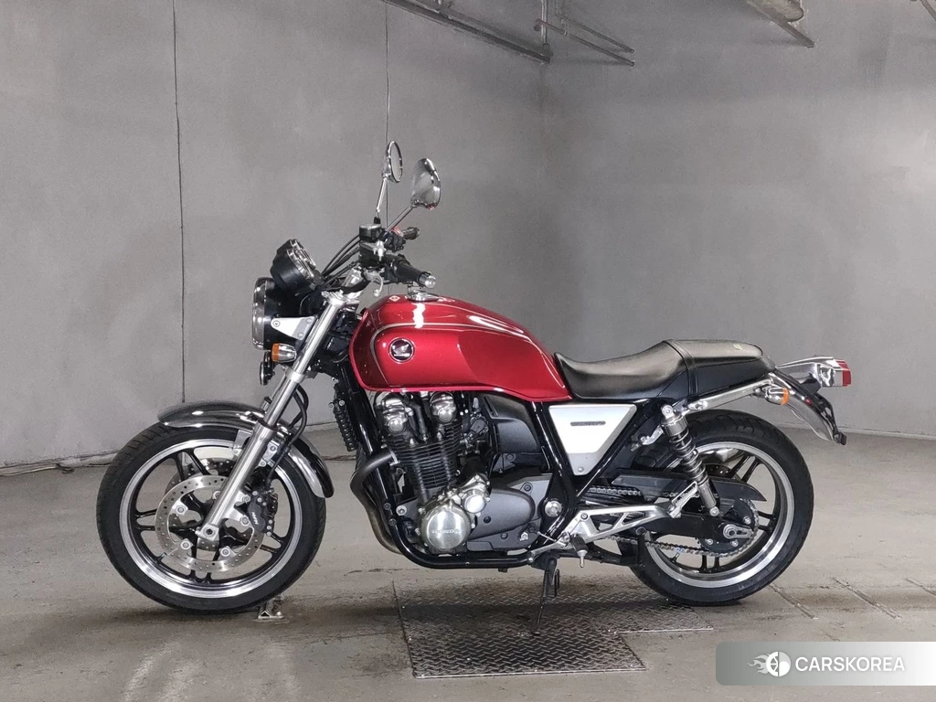 Проданный Honda CB1100 2010 из Японии, фото 2