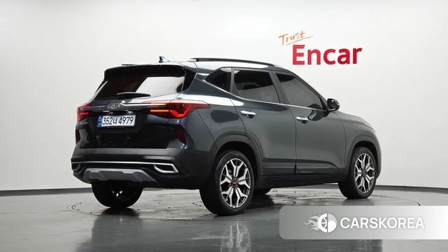 Kia Seltos id 4624710 из Кореи 12